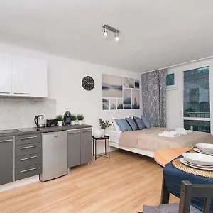 Apartament Grzybowska, Warszawa