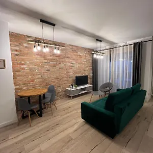 Apartament Kolejowa Hub Expo, Warszawa